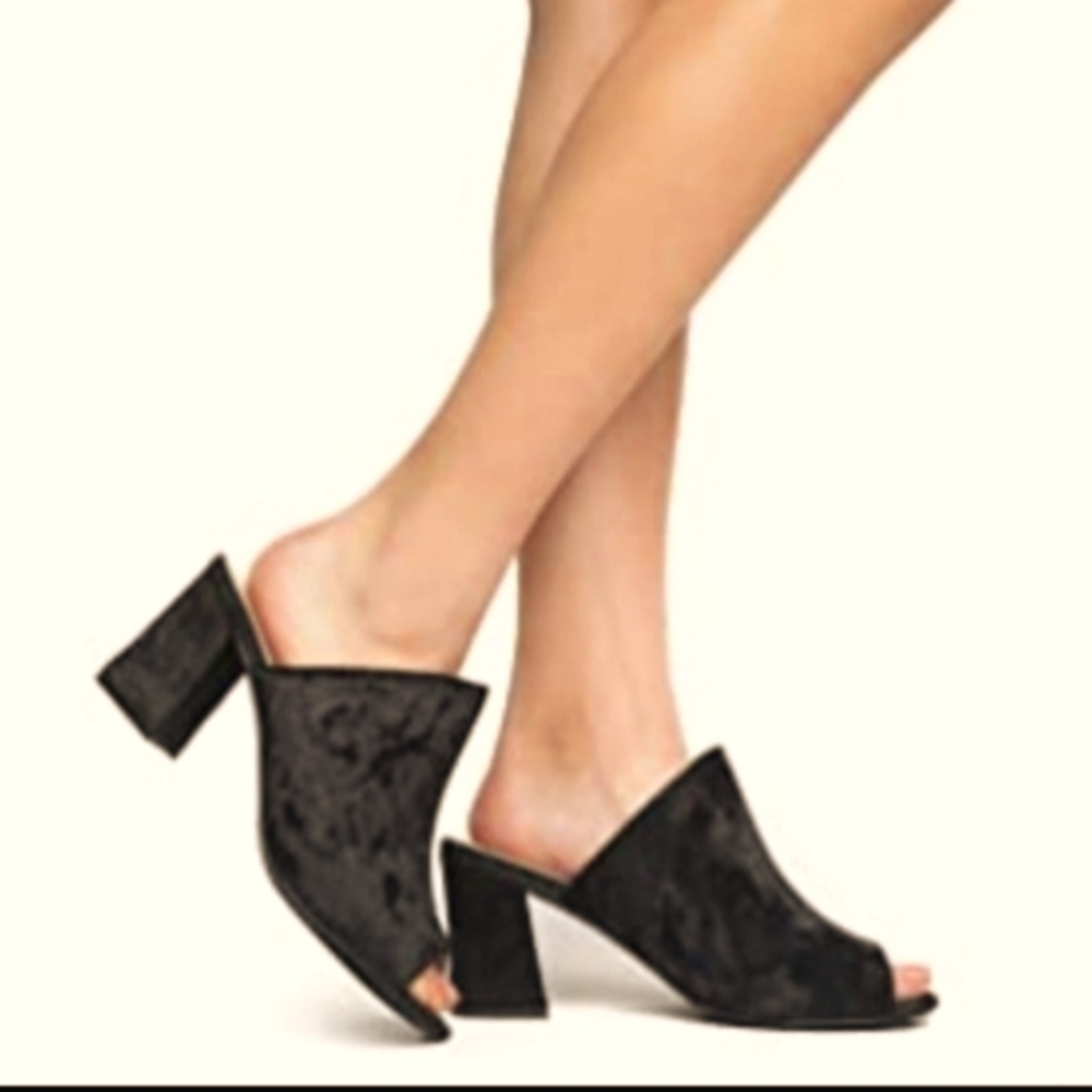 J. Adams velvet mules size 10